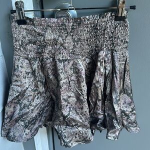 NWT Karlie Snakeskin Smock Skort